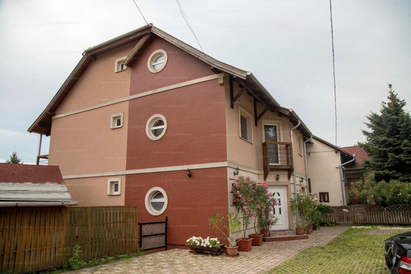 Sorompo Vendeghaz Hotel Balatonkenese Exterior foto